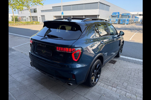 Lynk & Co 01 1.5 CARPLAY/CAM/NAVI/FULL LED/LMV-20/VIRTU/PANO