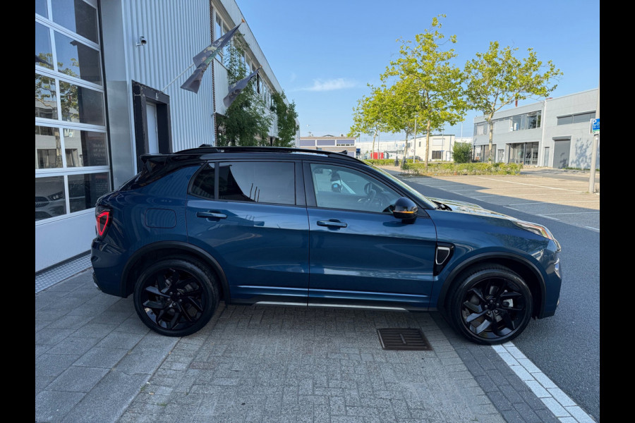 Lynk & Co 01 1.5 CARPLAY/CAM/NAVI/FULL LED/LMV-20/VIRTU/PANO