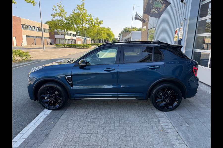 Lynk & Co 01 1.5 CARPLAY/CAM/NAVI/FULL LED/LMV-20/VIRTU/PANO