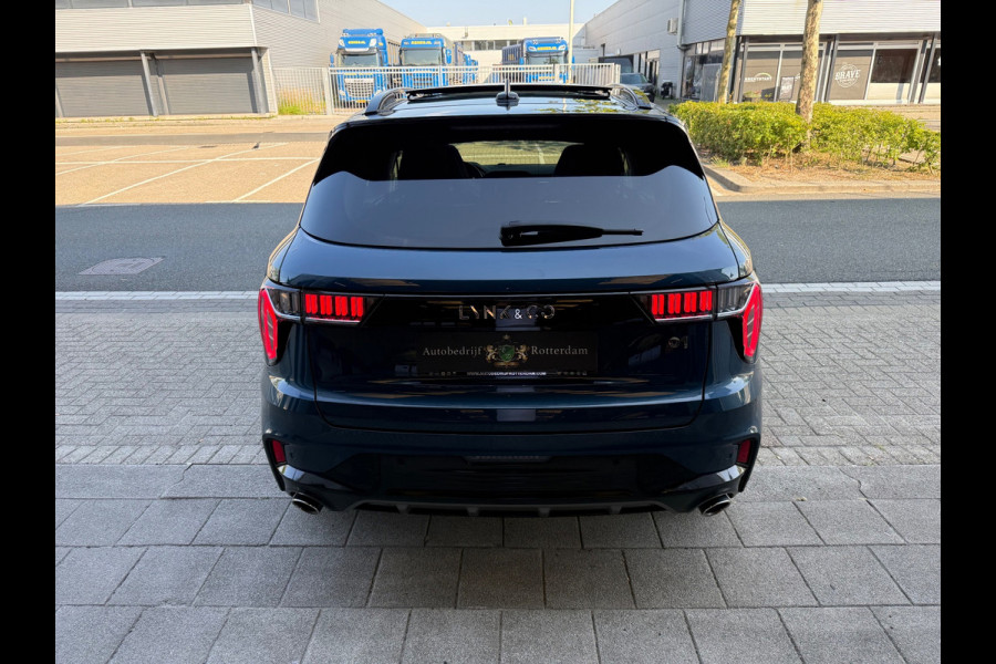 Lynk & Co 01 1.5 CARPLAY/CAM/NAVI/FULL LED/LMV-20/VIRTU/PANO