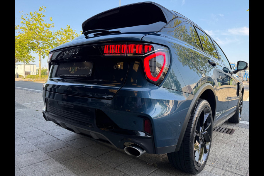 Lynk & Co 01 1.5 CARPLAY/CAM/NAVI/FULL LED/LMV-20/VIRTU/PANO