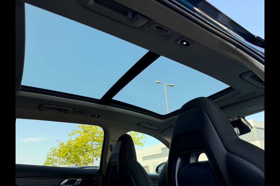 Lynk & Co 01 1.5 CARPLAY/CAM/NAVI/FULL LED/LMV-20/VIRTU/PANO