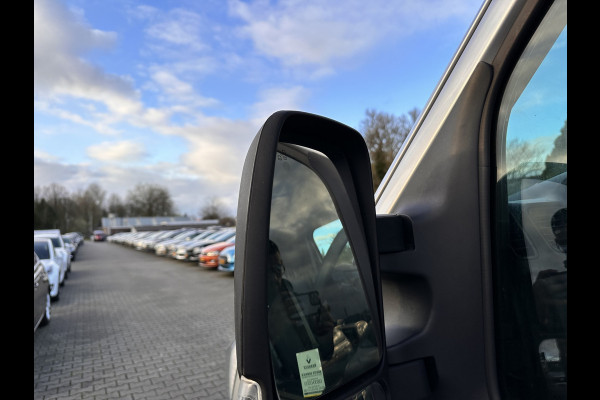 Renault Master T35 2.3 dCi 180 L2H2 Energy ( 3-Pers ) *REFRIGERATED | DOUBLE-SLIDINGDOORS | CAMERA | AIRCO | BLINDSPOT | CRUISE | PDC | TOWBAR*