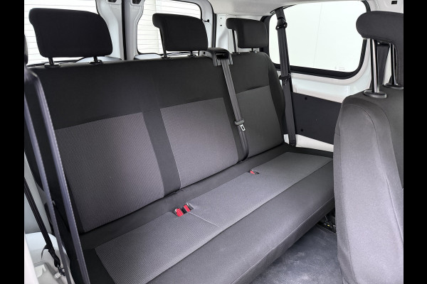 Peugeot e-Expert Automaat 50kWh Incl Btw SOH 92% 9-Persoons Navi* Apple Carplay Android Auto Airco Cruise Control Privacy Glas DAB Isofix Bluetooth Dealeronderhouden Origineel Nederlandse Auto