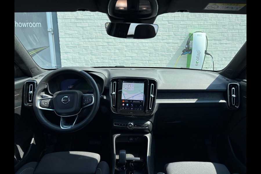 Volvo XC40 Recharge Ultimate 70 kWh | Adaptieve cruise | Panorama dak | Harman Kardon | Blis Memory |