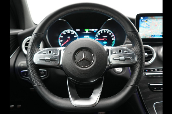 Mercedes-Benz GLC 300e 4MATIC Business Solution AMG PHEV 313pk Dealer O.H. | Trekhaak Afn. | Adaptive Cruise | Head Up | 360 Camera | Multi Beam LED | Lederen Sportstoelen Memory & Massage | Sfeerverlichting | Stoelverwarming | Apple Carplay | Blis | Navigatie | DAB | Plug In Hybrid |