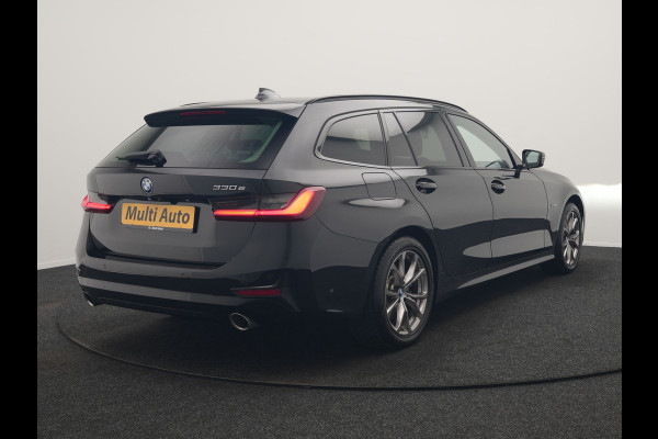 BMW 3 Serie Touring 330e Sportline PHEV 293pk Dealer O.H. | Panodak | Adaptive Cruise | Head Up | Laser LED | 360 Camera | Lederen Sportstoelen Memory & Verwarmd | Stuur Verwarmd | Sfeerverlichting | Keyless | Blis | Apple Carplay | Hifi Audio | Plug In Hybrid |