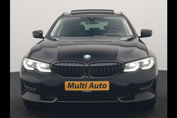 BMW 3 Serie Touring 330e Sportline PHEV 293pk Dealer O.H. | Panodak | Adaptive Cruise | Head Up | Laser LED | 360 Camera | Lederen Sportstoelen Memory & Verwarmd | Stuur Verwarmd | Sfeerverlichting | Keyless | Blis | Apple Carplay | Hifi Audio | Plug In Hybrid |