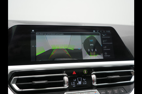 BMW 3 Serie Touring 330e Sportline PHEV 293pk Dealer O.H. | Panodak | Adaptive Cruise | Head Up | Laser LED | 360 Camera | Lederen Sportstoelen Memory & Verwarmd | Stuur Verwarmd | Sfeerverlichting | Keyless | Blis | Apple Carplay | Hifi Audio | Plug In Hybrid |