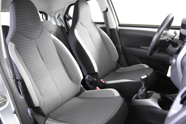 Toyota Aygo 1.0 VVT-i x-play *1ste Eigenaar*Airco*Cruise Control*Carplay*