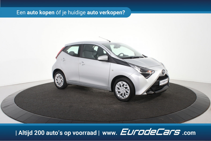 Toyota Aygo 1.0 VVT-i x-play *1ste Eigenaar*Airco*Cruise Control*Carplay*