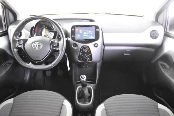 Toyota Aygo 1.0 VVT-i x-play *1ste Eigenaar*Airco*Cruise Control*Carplay*