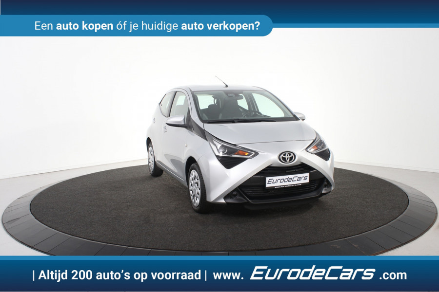 Toyota Aygo 1.0 VVT-i x-play *1ste Eigenaar*Airco*Cruise Control*Carplay*