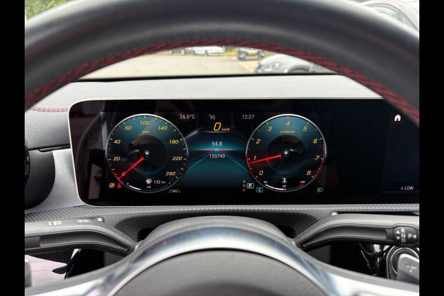 Mercedes-Benz CLA-Klasse 180 Premium Plus 10 INCH WIDESCREEN
