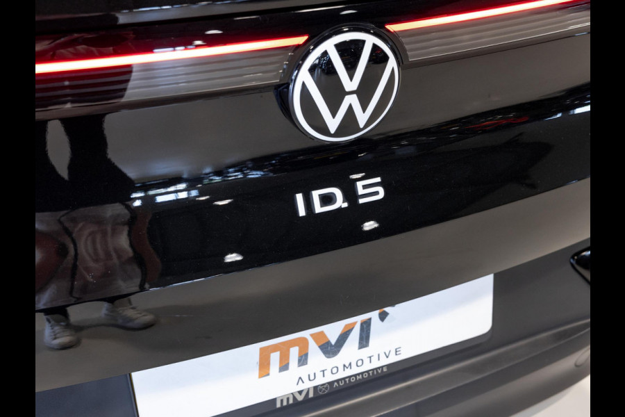 Volkswagen ID.5 Pro 77 kWh SOH 95% / 204pk / Achteruitrij camera / Stoelverwarming /