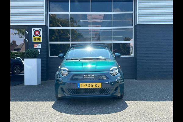 Fiat 500 3+1 Passion 42 kWh, Automaat, Navi, CarPlay, Cruise, Bluetooth, NAP, SOH 91.3%