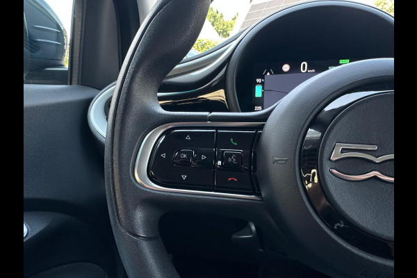 Fiat 500 3+1 Passion 42 kWh, Automaat, Navi, CarPlay, Cruise, Bluetooth, NAP, SOH 91.3%
