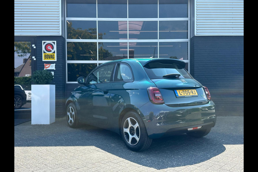 Fiat 500 3+1 Passion 42 kWh, Automaat, Navi, CarPlay, Cruise, Bluetooth, NAP, SOH 91.3%