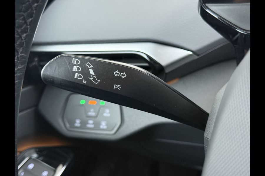 Volkswagen ID.4 Pure 55kWh SOH 89% Trekhaak Adap.Cruise Stoelverwarming Ecc Navi Apple Carplay Android Auto Isofix Lmv Led Bluetooth Connected services Keyless start Rijstrooksensor 1e Eigenaar Origineel Nederlandse Auto