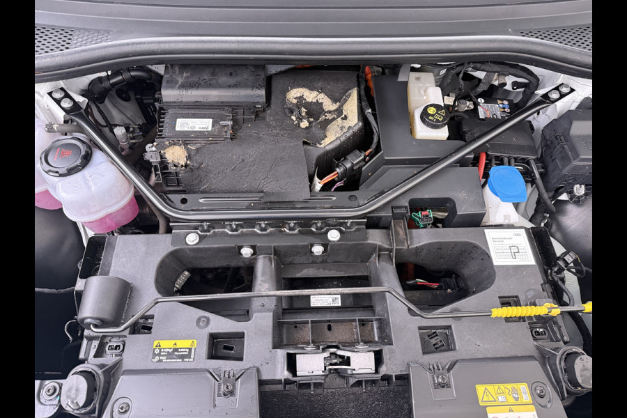 Volkswagen ID.4 Pure 55kWh SOH 89% Trekhaak Adap.Cruise Stoelverwarming Ecc Navi Apple Carplay Android Auto Isofix Lmv Led Bluetooth Connected services Keyless start Rijstrooksensor 1e Eigenaar Origineel Nederlandse Auto