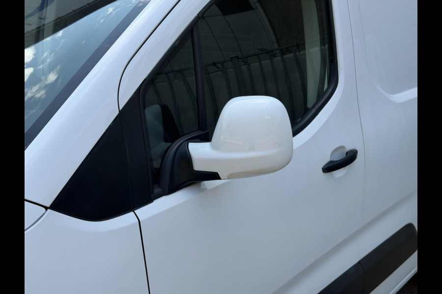 Opel Combo 1.5 BlueHDI 100 PK Euro 6 L2 H1 CarPlay/navi/cruise control/trekhaak