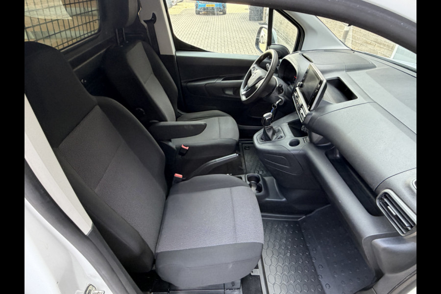 Opel Combo 1.5 BlueHDI 100 PK Euro 6 L2 H1 CarPlay/navi/cruise control/trekhaak