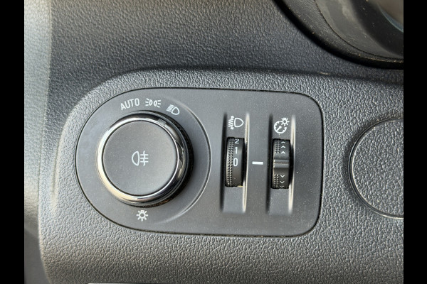 Opel Combo 1.5 BlueHDI 100 PK Euro 6 L2 H1 CarPlay/navi/cruise control/trekhaak