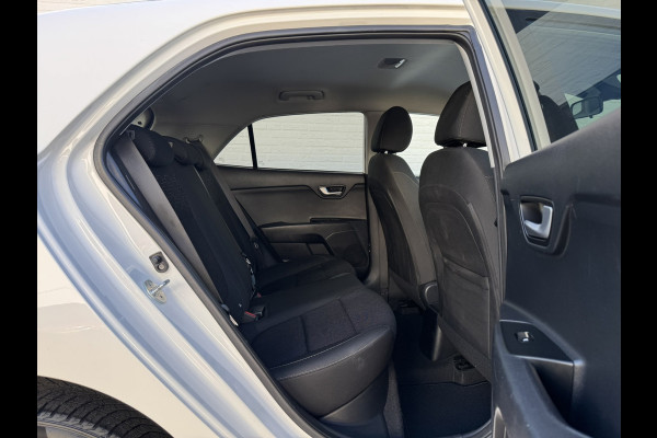 Kia Rio 1.0 TGDI DynamicLine Camera Carplay Cruise Navigatie Clima Pdc All season banden