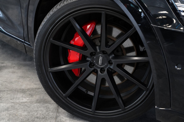 Audi e-tron 55 quattro Business edition Plus 95 kWh Panoramadak Leder B&O Full-led