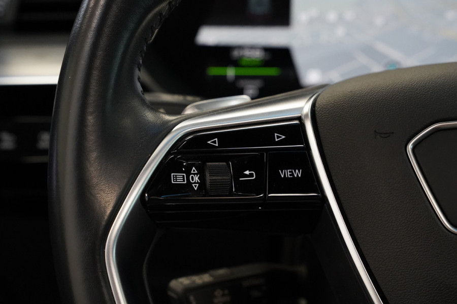 Audi e-tron 55 quattro Business edition Plus 95 kWh Panoramadak Leder B&O Full-led