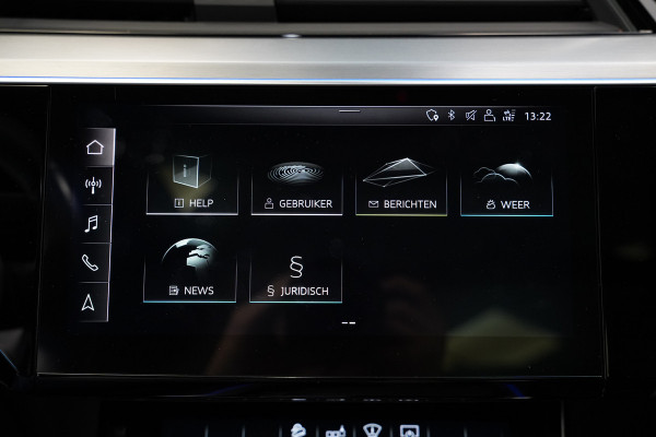 Audi e-tron 55 quattro Business edition Plus 95 kWh Panoramadak Leder B&O Full-led
