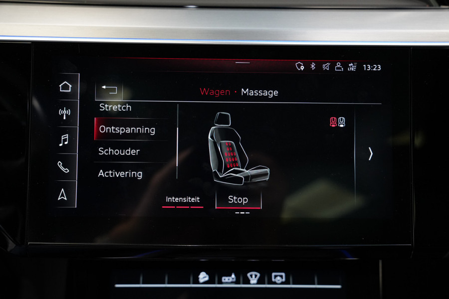 Audi e-tron 55 quattro Business edition Plus 95 kWh Panoramadak Leder B&O Full-led