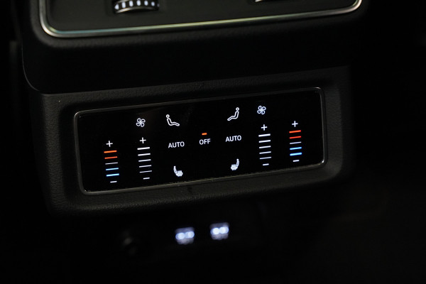 Audi e-tron 55 quattro Business edition Plus 95 kWh Panoramadak Leder B&O Full-led