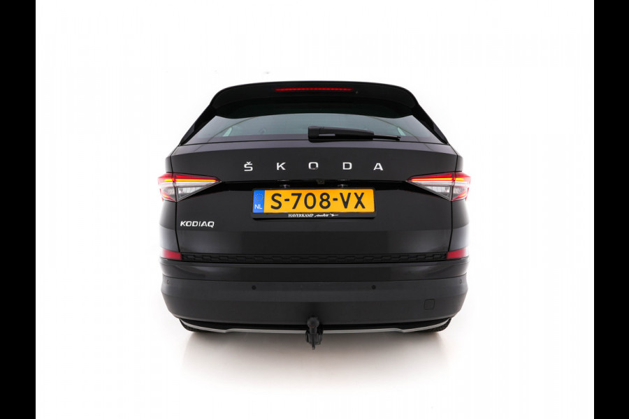 Škoda Kodiaq 1.5 TSI Business Edition (INCL-BTW) *LEATHER-FABRIC | FULL-LED | DIGI-COCKPIT | CAMERA | KEYLESS | DAB+ | NAVI-FULLMAP | SPORTSEATS | PRIVACY-GLASS | ECC | PDC | TOWBAR | CRUISE | 20''ALU*