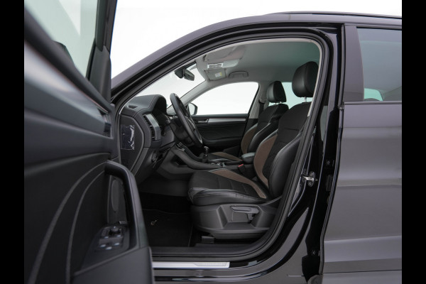 Škoda Kodiaq 1.5 TSI Business Edition (INCL-BTW) *LEATHER-FABRIC | FULL-LED | DIGI-COCKPIT | CAMERA | KEYLESS | DAB+ | NAVI-FULLMAP | SPORTSEATS | PRIVACY-GLASS | ECC | PDC | TOWBAR | CRUISE | 20''ALU*