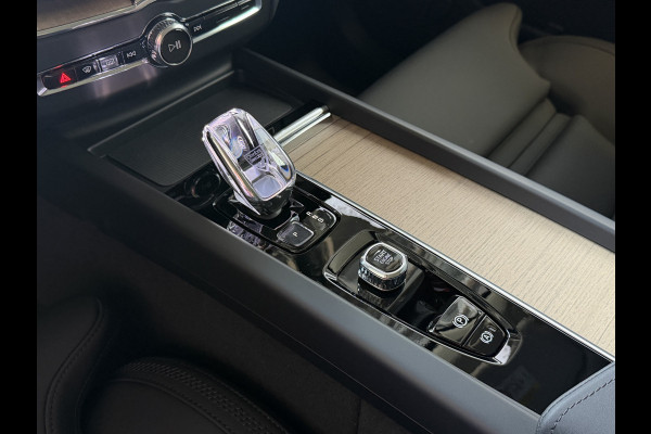 Volvo XC60 2.0 T8 Plug-in hybrid AWD Ultra Bright Exec. Ed.