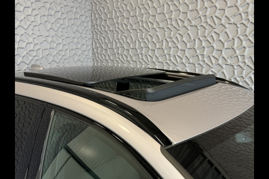 Volvo XC60 2.0 T8 Plug-in hybrid AWD Ultra Bright Exec. Ed.