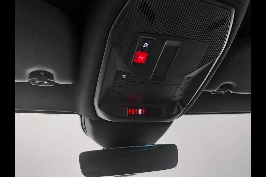 Peugeot 308 SW 1.6 Plug-in Hybrid 225 GT Camera Navigatie Apple Carplay Adaptive Cruise Control Stoelmassage Android Auto Camera Parkeersensoren  Stoelverwarming FULL LED Climate Control Virtual Cockpit Lichtmetalen velgen