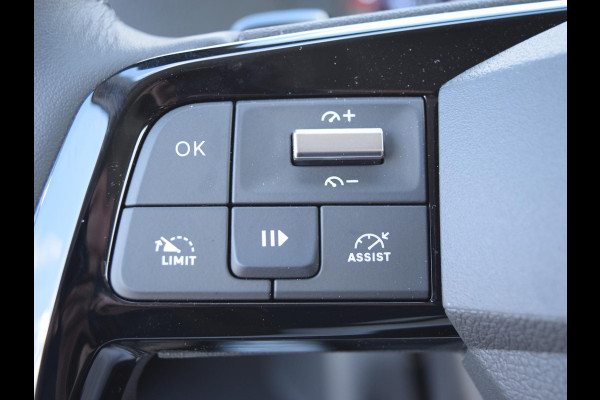 Opel Vivaro-e Dubbele Cabine 75kWh | STX Sport | Mooiste  bus van NL (!) | Lederen bekleding | Spoilerpakket | 18 inch Lichtmetalen velgen | Dynamic Comfort NAV Pakket | Winterpakket | 2x schuifdeur | Betimmering | Comfortstoelen |
