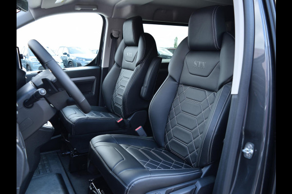 Opel Vivaro-e Dubbele Cabine 75kWh | STX Sport | Mooiste  bus van NL (!) | Lederen bekleding | Spoilerpakket | 18 inch Lichtmetalen velgen | Dynamic Comfort NAV Pakket | Winterpakket | 2x schuifdeur | Betimmering | Comfortstoelen |