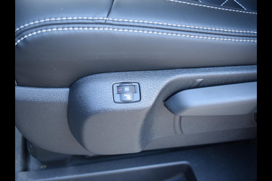 Opel Vivaro-e Dubbele Cabine 75kWh | STX Sport | Mooiste  bus van NL (!) | Lederen bekleding | Spoilerpakket | 18 inch Lichtmetalen velgen | Dynamic Comfort NAV Pakket | Winterpakket | 2x schuifdeur | Betimmering | Comfortstoelen |