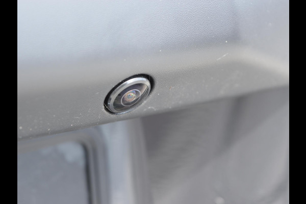 Opel Vivaro-e Dubbele Cabine 75kWh | STX Sport | Mooiste  bus van NL (!) | Lederen bekleding | Spoilerpakket | 18 inch Lichtmetalen velgen | Dynamic Comfort NAV Pakket | Winterpakket | 2x schuifdeur | Betimmering | Comfortstoelen |