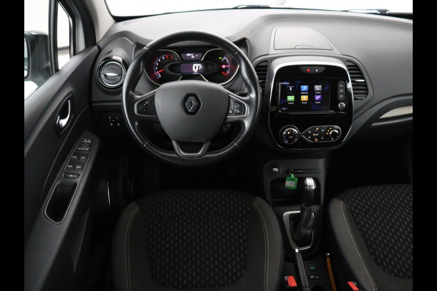 Renault Captur 1.3 TCe Intens | Stoelverwarming | Camera | Park assist | Cruise control | Carplay | Climate control | Dodehoek detectie | Navigatie | Full LED