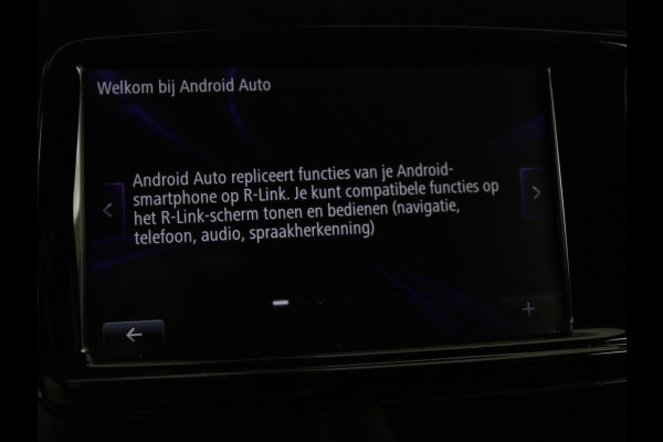 Renault Captur 1.3 TCe Intens | Stoelverwarming | Camera | Park assist | Cruise control | Carplay | Climate control | Dodehoek detectie | Navigatie | Full LED