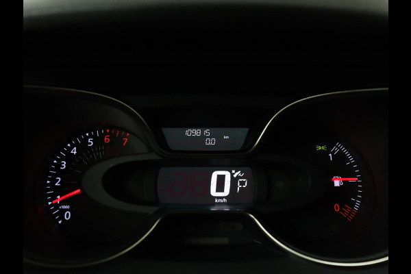 Renault Captur 1.3 TCe Intens | Stoelverwarming | Camera | Park assist | Cruise control | Carplay | Climate control | Dodehoek detectie | Navigatie | Full LED