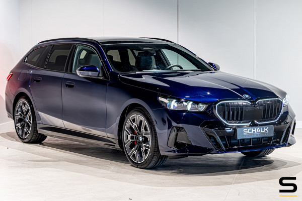 BMW 5 Serie Touring 530e|M-sport|Pano|Fiscaal aantrekkelijk
