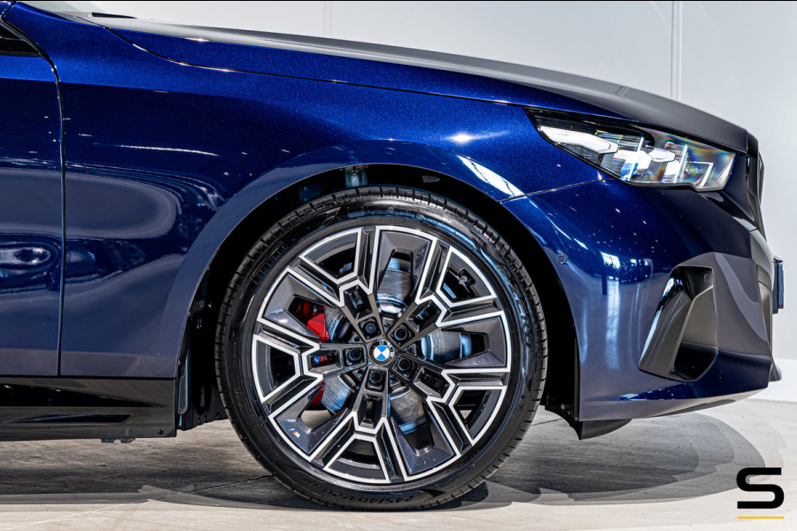 BMW 5 Serie Touring 530e|M-sport|Pano|Fiscaal aantrekkelijk