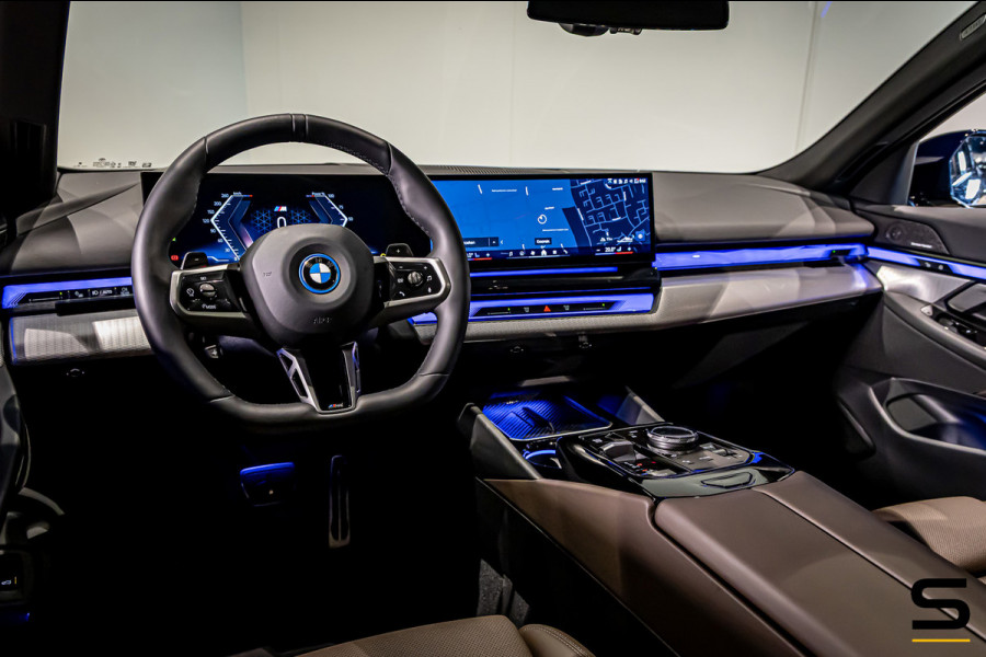 BMW 5 Serie Touring 530e|M-sport|Pano|Fiscaal aantrekkelijk