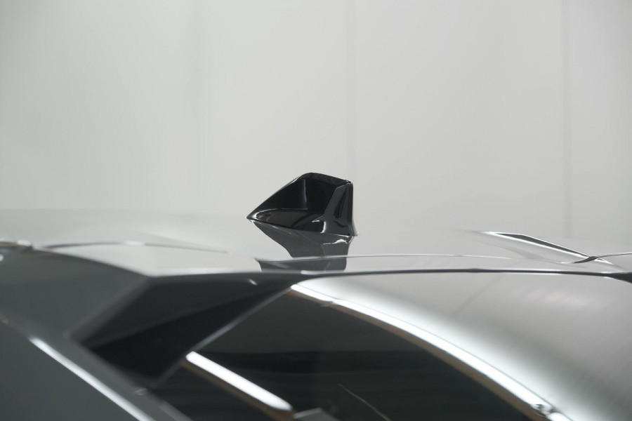 Peugeot 408 1.2 Hybrid 136 e-DCS6 GT | 360 Camera | Elektrische kofferklep | Dodehoekdetectie | Alcantara Stoelen
