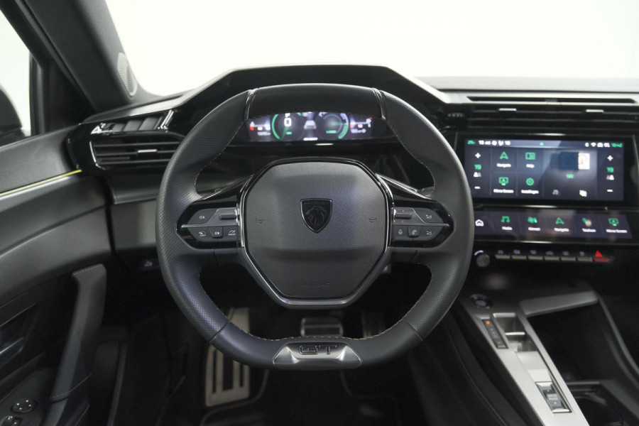 Peugeot 408 1.2 Hybrid 136 e-DCS6 GT | 360 Camera | Elektrische kofferklep | Dodehoekdetectie | Alcantara Stoelen